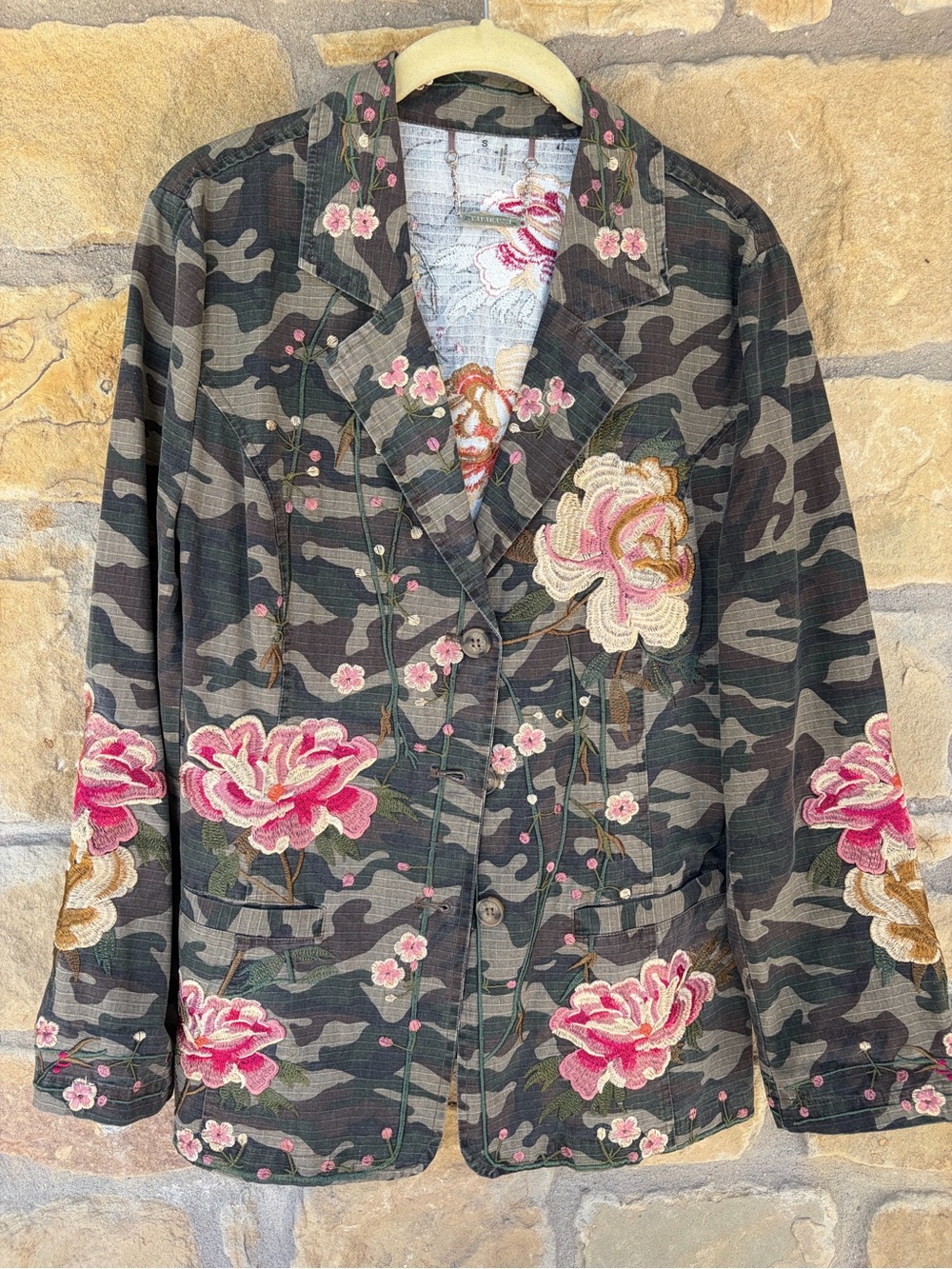 paparazzi Camouflage Blazer with Pink Floral Embroidery
